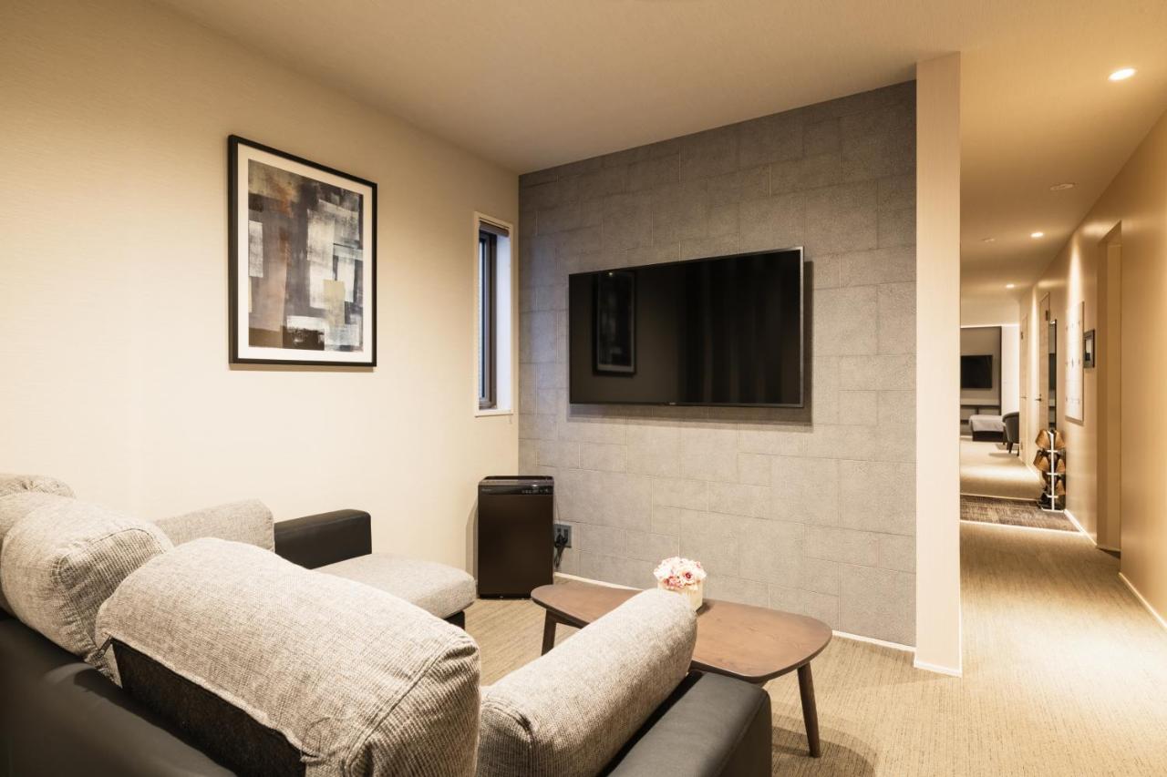 Grand Base Hakata Naraya Hotel Fukuoka  Bagian luar foto