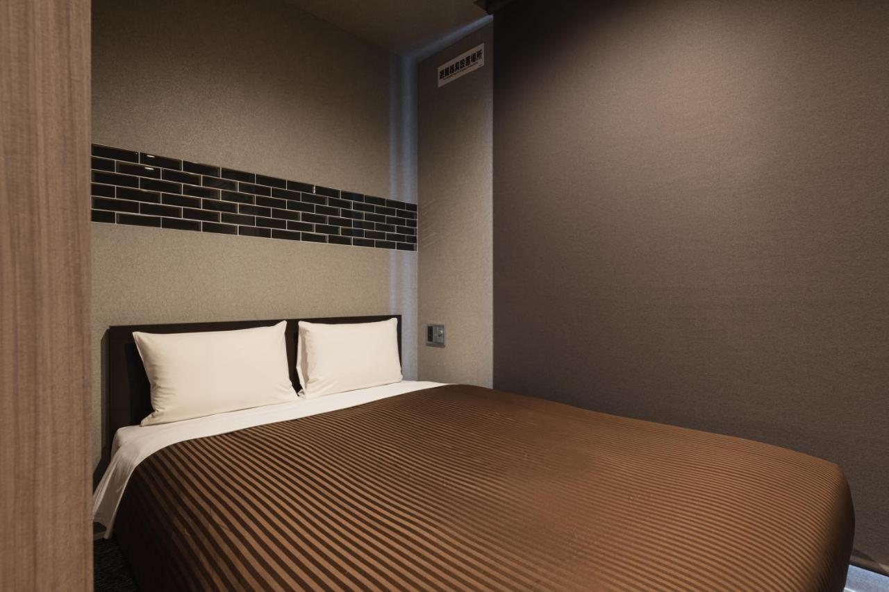 Grand Base Hakata Naraya Hotel Fukuoka  Bagian luar foto